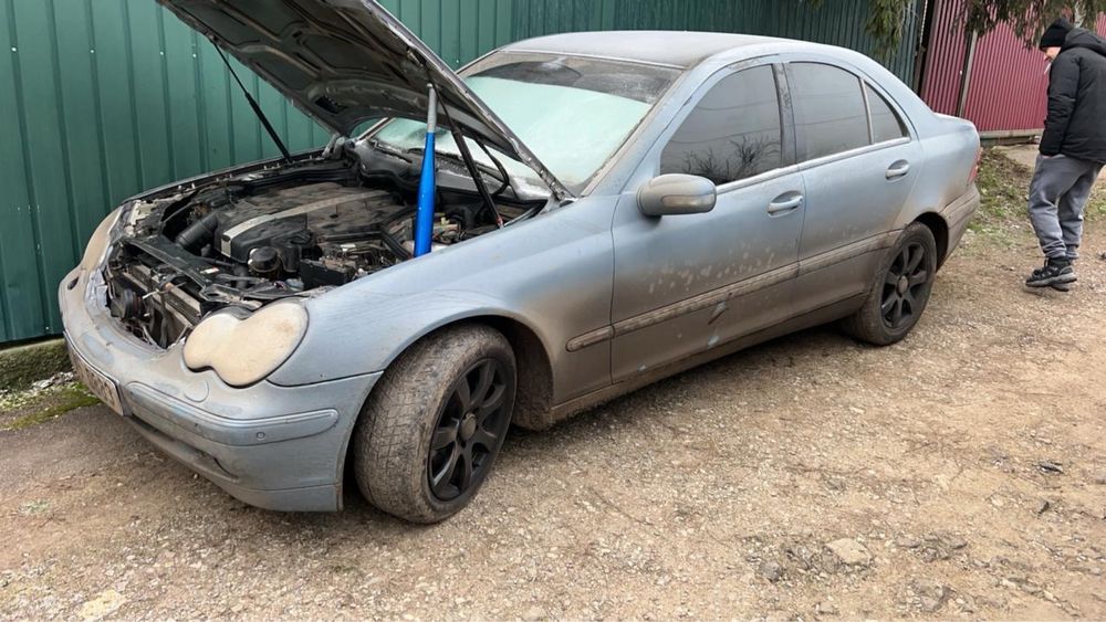 Продам Мерседес С320