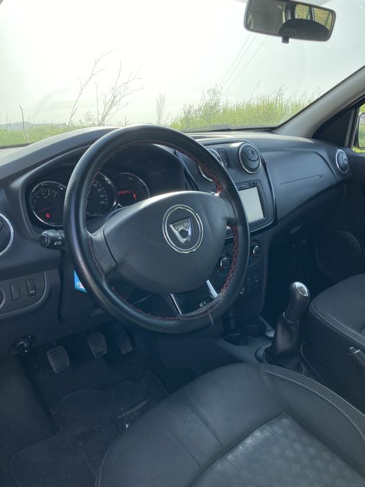 Dacia Sandero II Nacional 2015