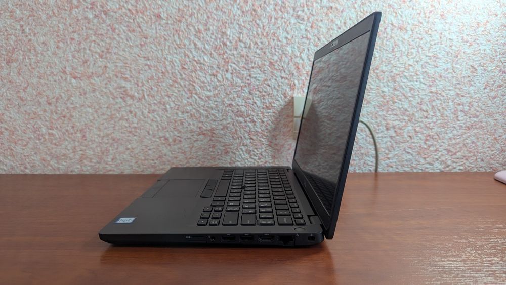 Dell latitude 5400 /14"/i5-8365U 4,1ГГц/8GB-DDR4/SSD-256GB