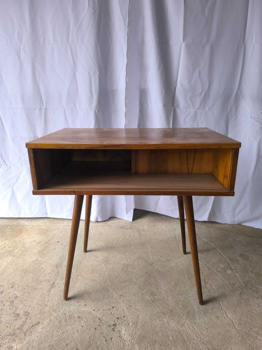 Stolik typu konsola PRL