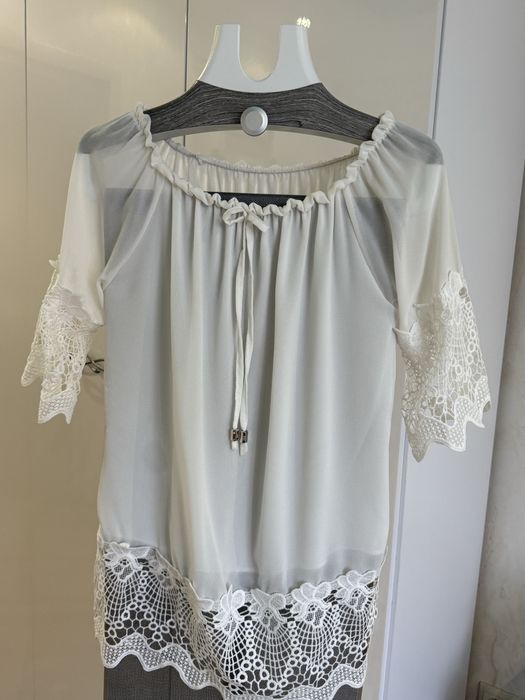 Блуза напівпрозора