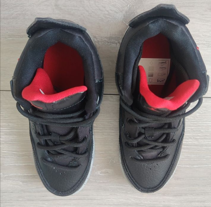 Buty Jordan roz. 30