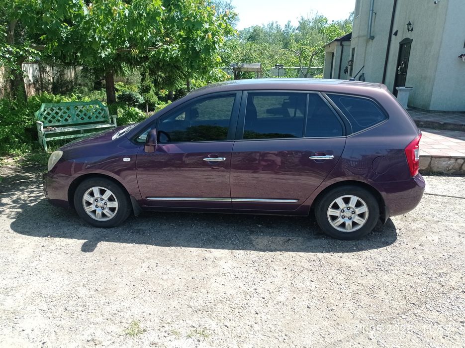 Продаю KIA Carens 2007 2.0 о газ+бензин, 1 господар