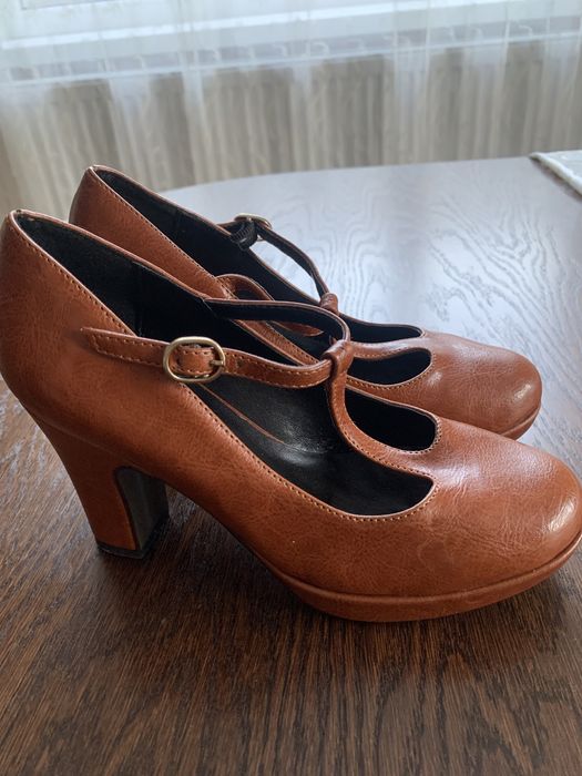 Брендові жіночі туфлі  Primadonna  Італія . Розмір 36