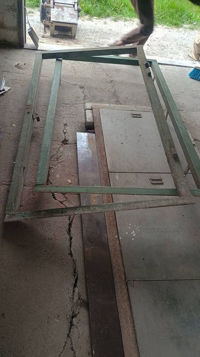 Дверь входная металлическая