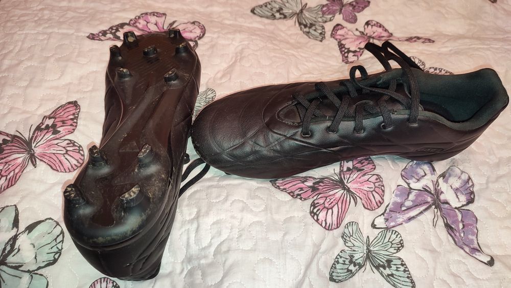 Буци футбольні чоловічі, нові