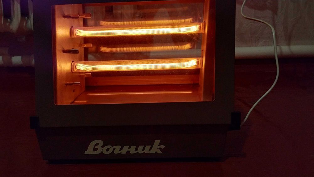 Электрошашлычница Вогник. Новая. Производство УССР.