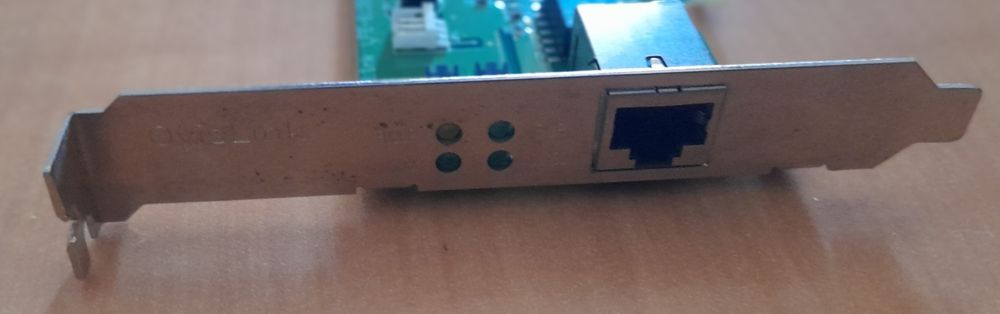 OvisLink 10/100Mbps LFE-8139ATX-C
