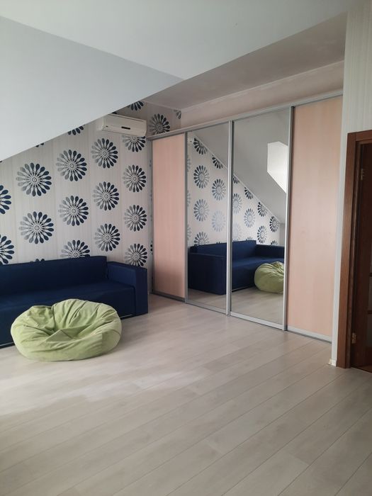 Продажа.Стильный дом в центре города.