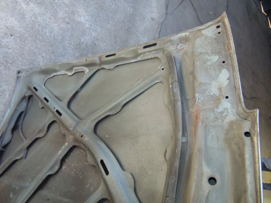 Toyota Corolla DX Capot