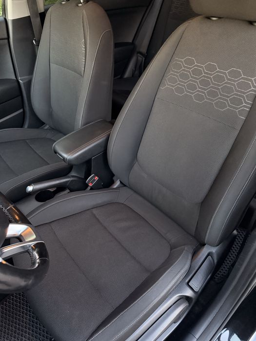 Kia Rio 2017 року
