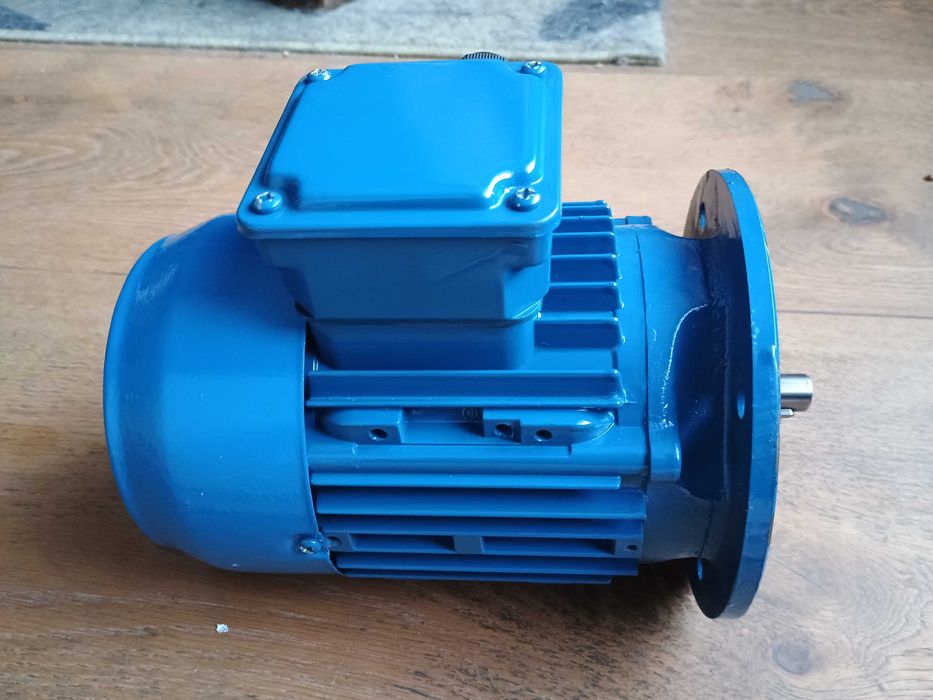 silnik tamel 3SKG71-4B 0,37 kW