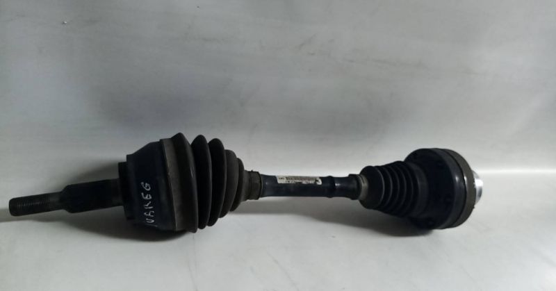 Transmissão frente esquerda VOLKSWAGEN Touareg (7L)