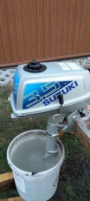 Silnik zaburtowy Suzuki dt 3.5