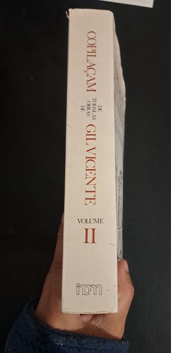 "Compilaçam de todalas obras de Gil Vicente"
Volume 2 novo
20 euros