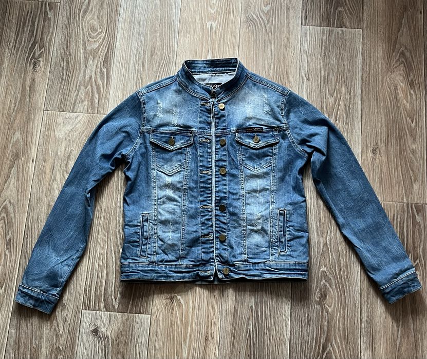Джинсова куртка жіноча (дівчача)