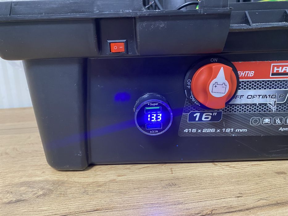 Зарядна станція з елементів eve LiFePO4-40135)