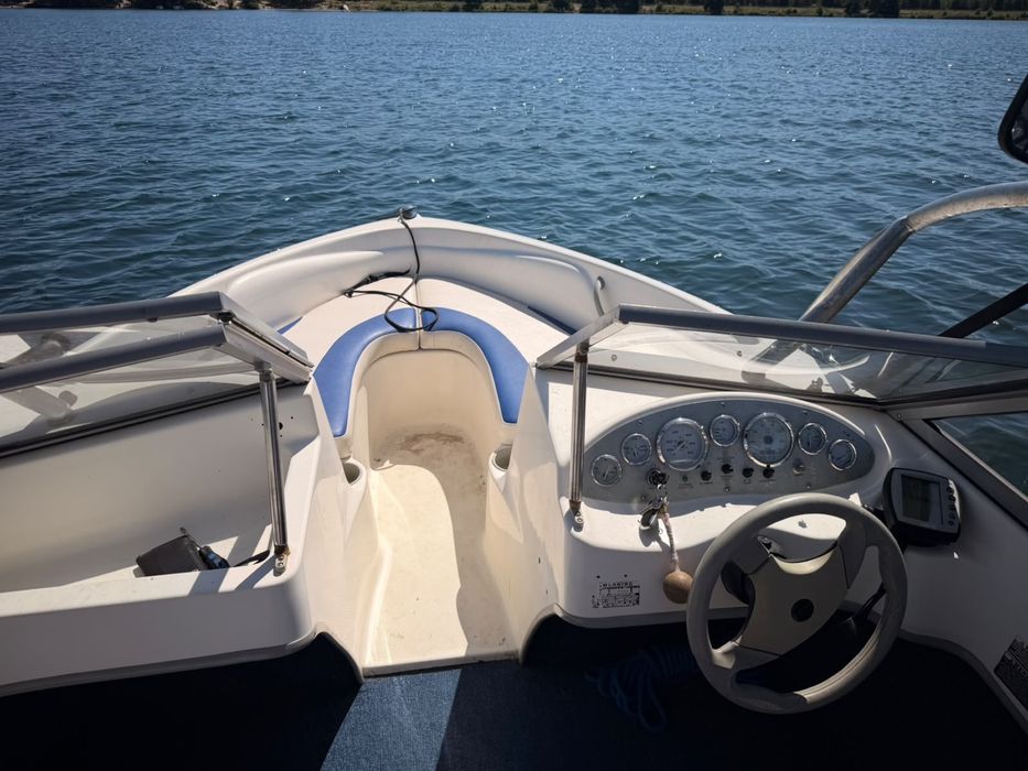 Motorówka BAYLINER Volvo Penta 3.0 daszek bimini 2005r Zadbana