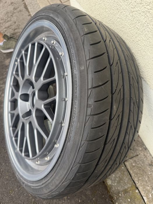 Jantes 19 com pneus  para Golf 7 GTI