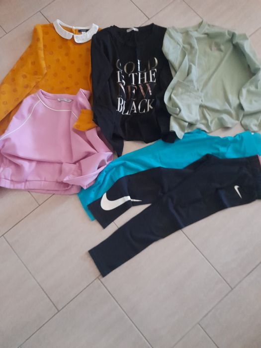 Roupa de menina como nova