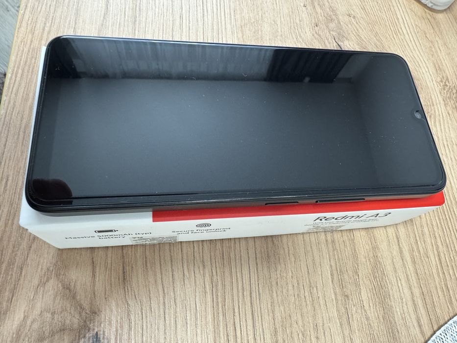 Продам Redmi A3, 64 GB, black