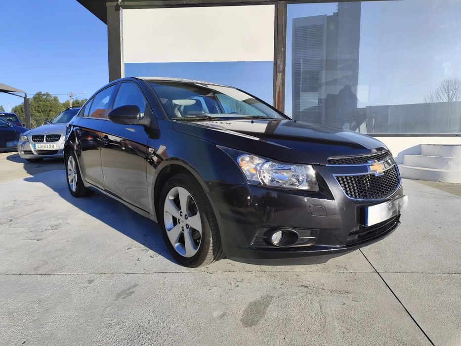 Chevrolet Cruze 1.6 LS