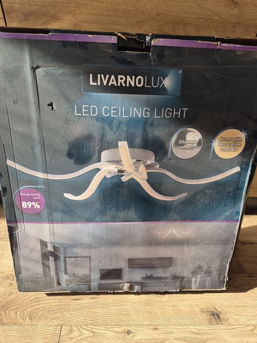 Lampa LED, NOWA.