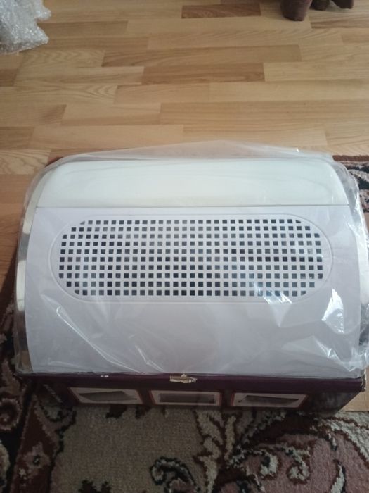 Вытяжка для маникюра