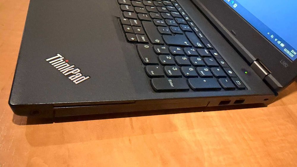 Lenovo ThinkPad L560 | 15.6" FHD | i5 | 8GB RAM | Win 11 | Bateria Nova (6 Ciclos)