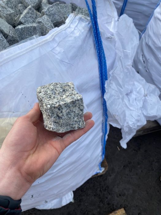 Kostka granitowa szara 1 gat. granit kamień kostka brukowa obrzeże
