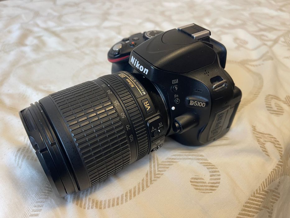 Nikon D5100 18-105mm