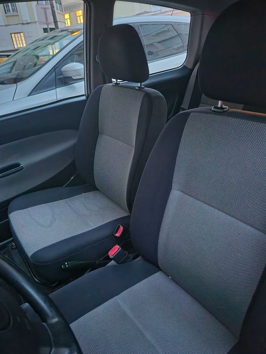 Daihatsu Cuore 2004 (Em circulação)