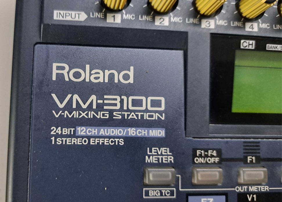 Mesa de mistura Roland Vm3100 e Pro