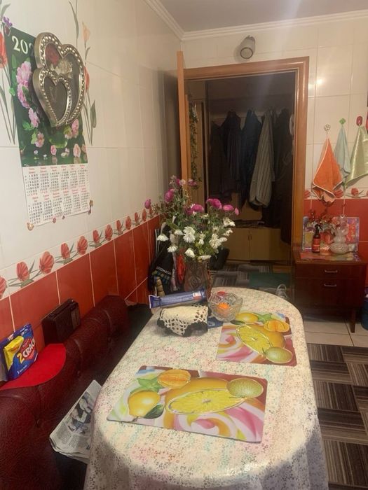 Оренда кімнати для дівчини, район Виставка (СВ)