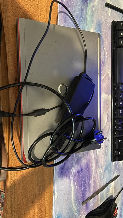 Ноутбук Fujitsu e734