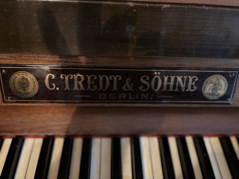 Pianino zabytkowe