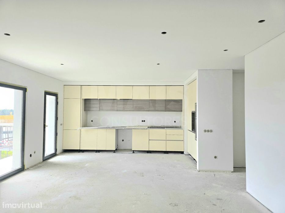 Apartamento T2 | 1º Andar | Vila Pouquet – Caldas da Rainha — Caldas Da Rainha - Santo Onofre E Serra Do Bouro, Leiria