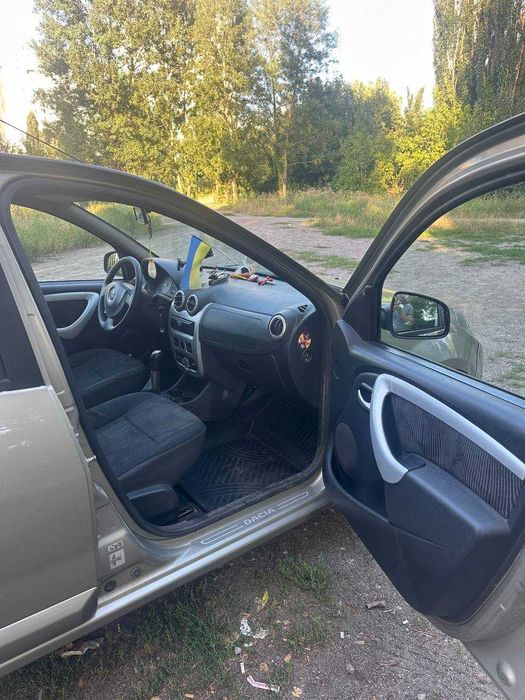 Dacia Sandero laureate