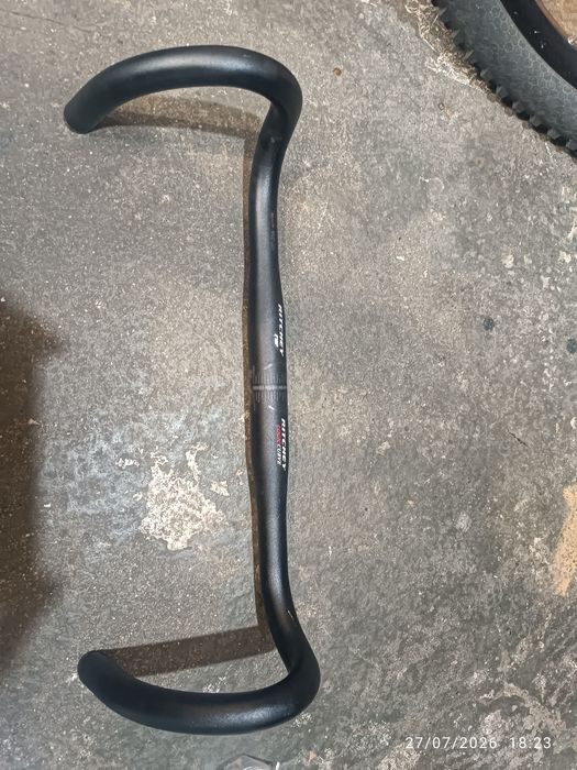 Guiador para bicicleta de estrada