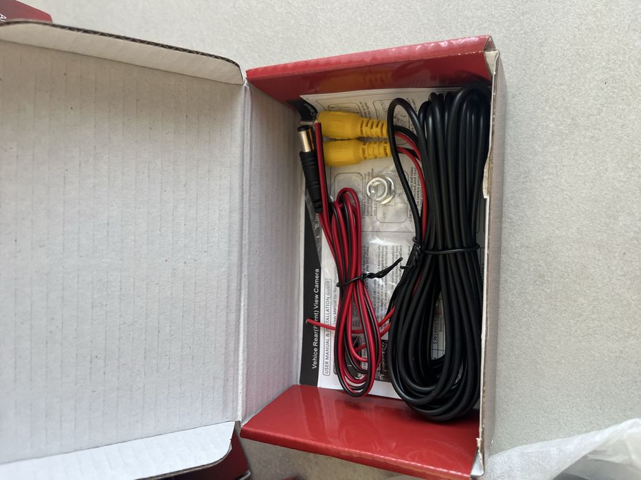 BOX Uniwersalna kamera cofania,Bus,Suv Sprzedaż HURT 40 szt za 200 zł