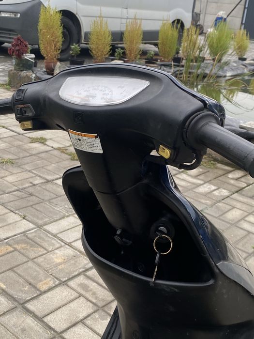 Продам скутер хонду дио 34