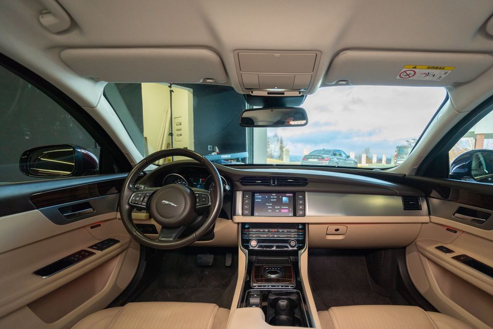 Jaguar XF 2017 4x4