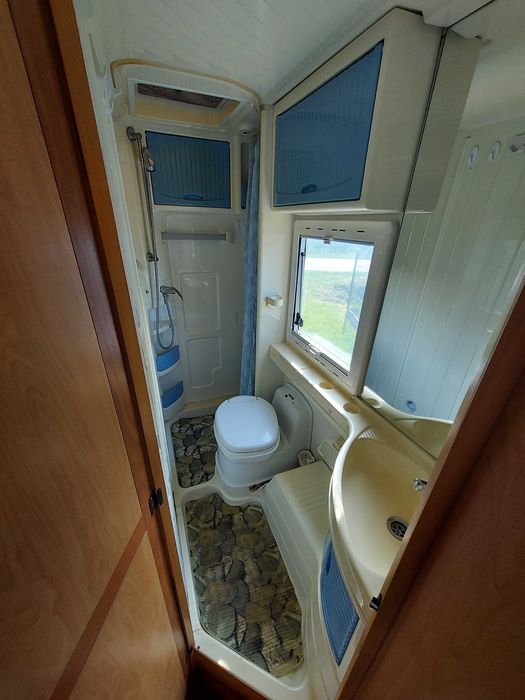 Kamper Fiat pół integra Chausson, klima