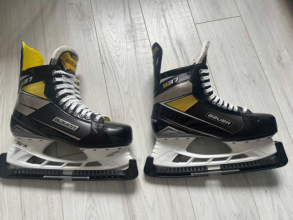 Łyżwy hokejowe Bauer Supreme S37 – rozmiar 11D – stan jak nowe!