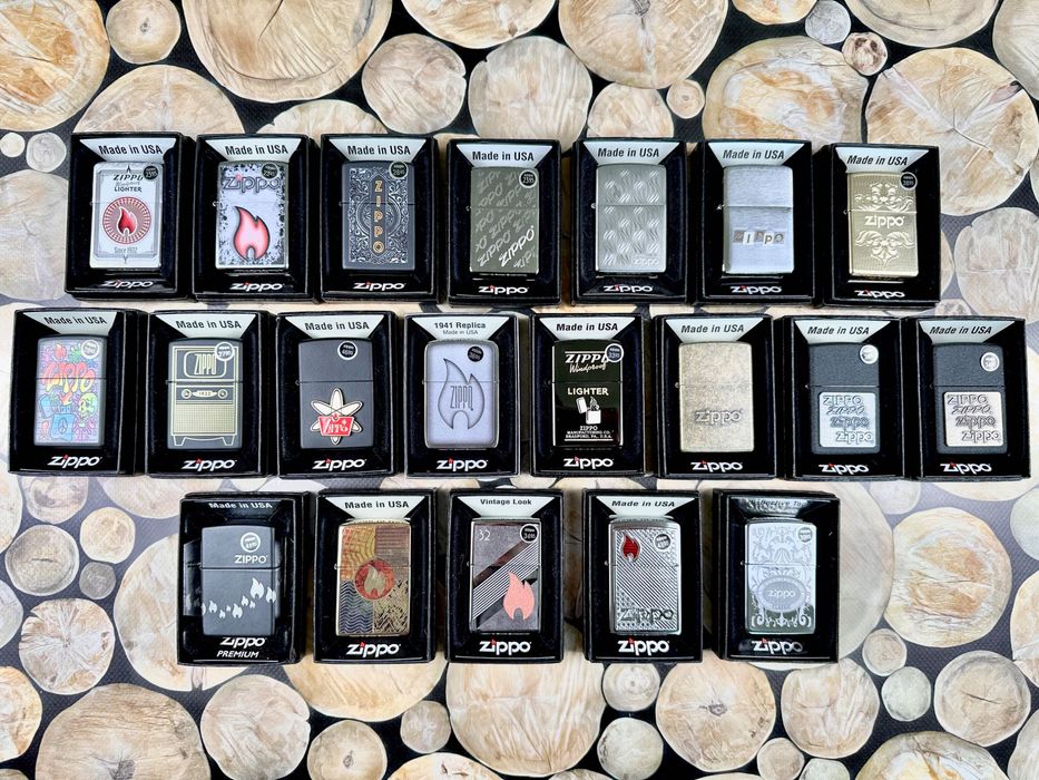 Запальнички Zippo із колекції Script & Logo нові