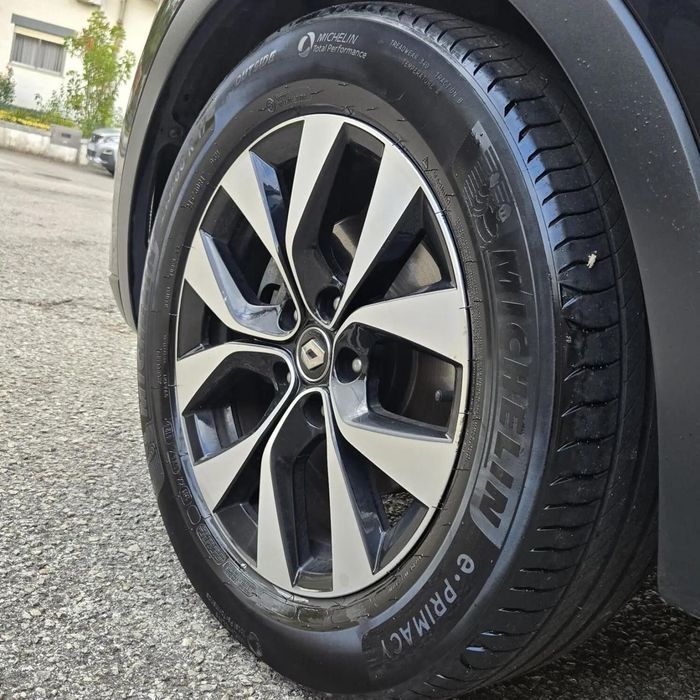 Renault Arkana 1.6 E-Tech Full Hybrid Evolution