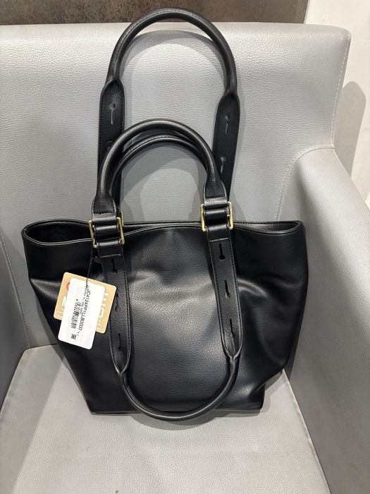 Torebka damska czarna love moschino