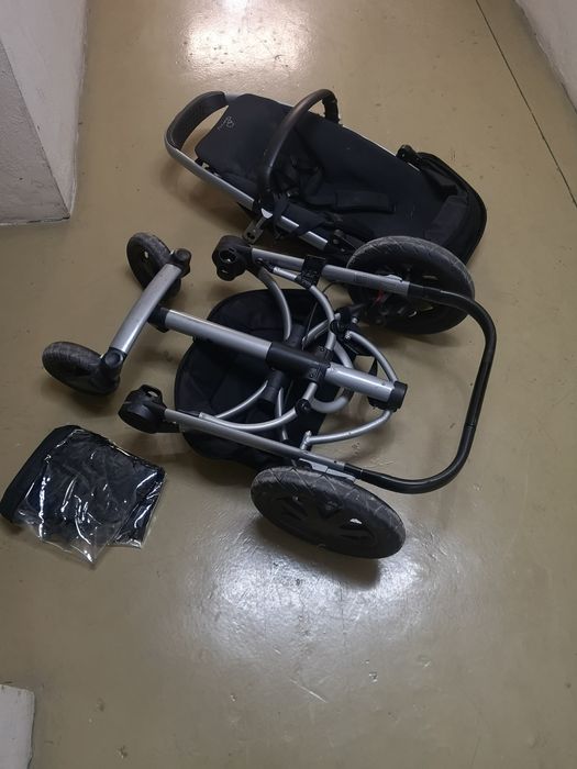 Carrinho bebé Quinny