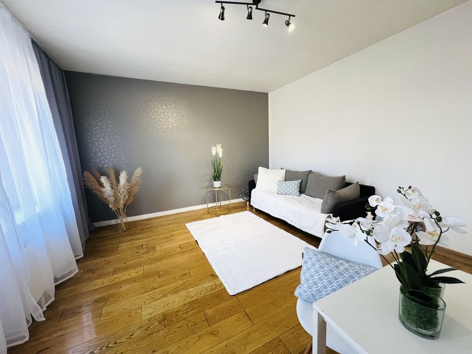 Wynajmę Mieszkanie 40 m² | Dąbrowskiego | 1. piętro | Bez pośredników Najem Wynajmę Wynajem Kawalerka