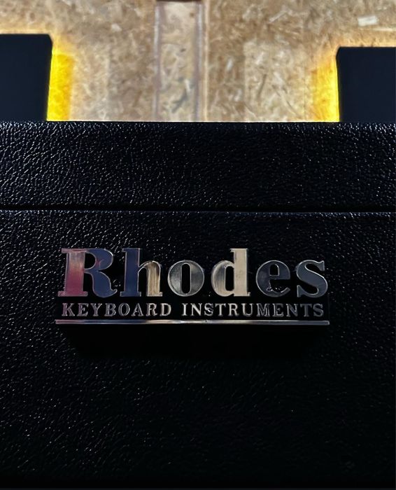 Piano Rhodes Seventy Three MK2